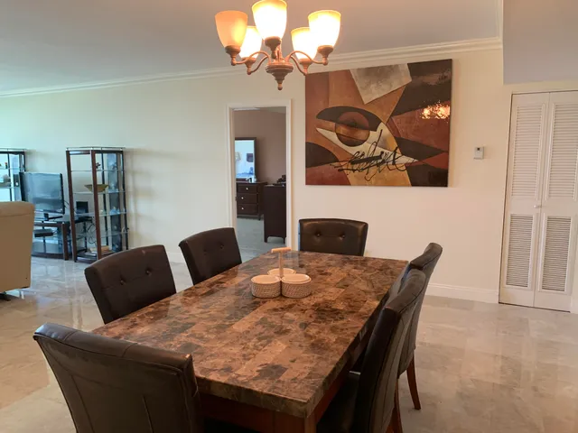 $7,500 | 3450 South Ocean Boulevard, Unit 708, Palm Beach, FL 33480