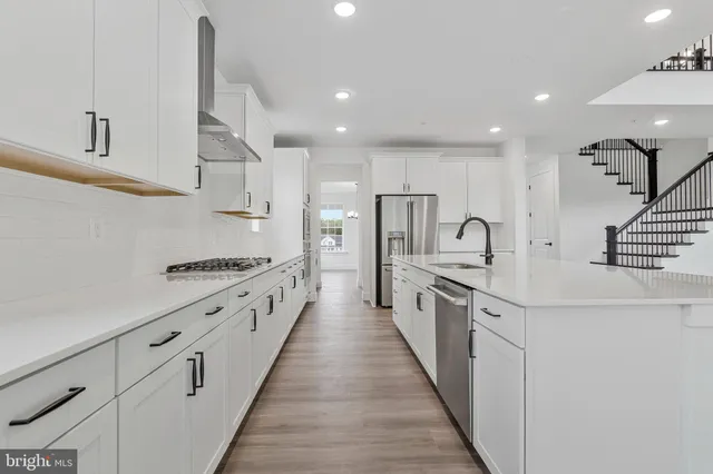 $999,999 | 2024 St James Road, Accokeek, MD 20607