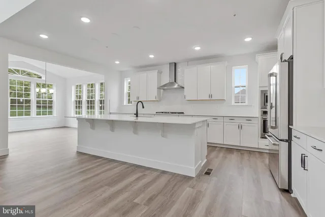 $999,999 | 2024 St James Road, Accokeek, MD 20607