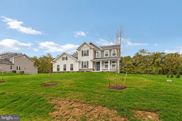 $999,999 | 2024 St James Road, Accokeek, MD 20607