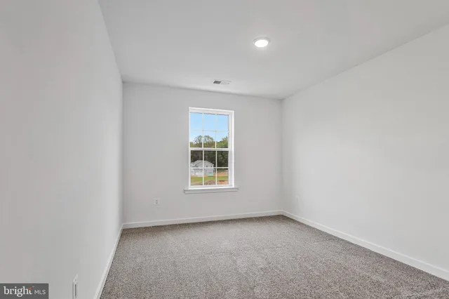 $999,999 | 2024 St James Road, Accokeek, MD 20607