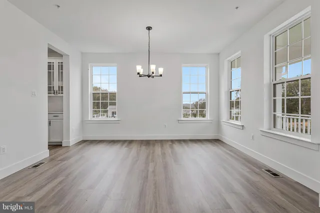 $999,999 | 2024 St James Road, Accokeek, MD 20607