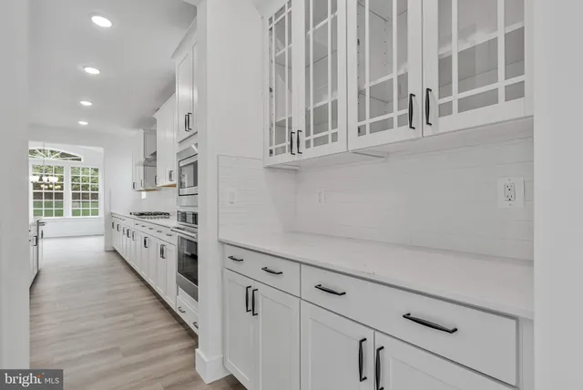 $999,999 | 2024 St James Road, Accokeek, MD 20607