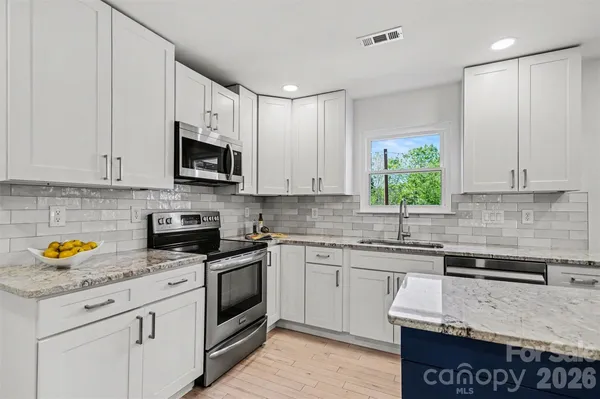 $460,000 | 4026 Waters Reach Lane, Indian Trail, NC 28079