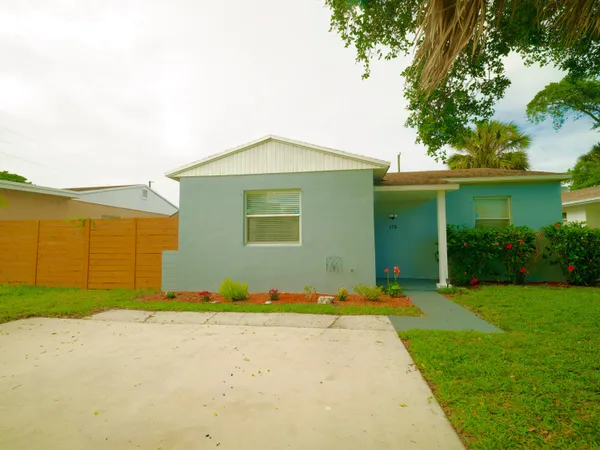 $299,000 | 158 West 25th Street, Riviera Beach, FL 33404