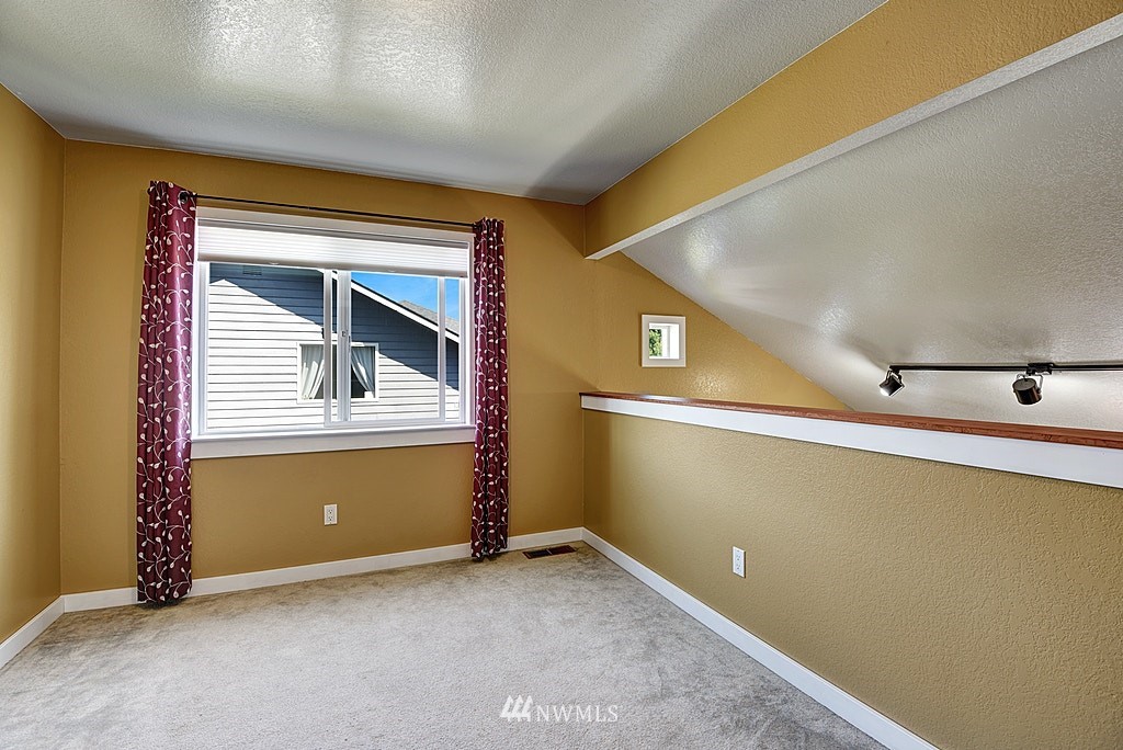 15130 41st Avenue Southeast Bothell, WA 98012 - Photo 14 of 25 Gallery Image 14