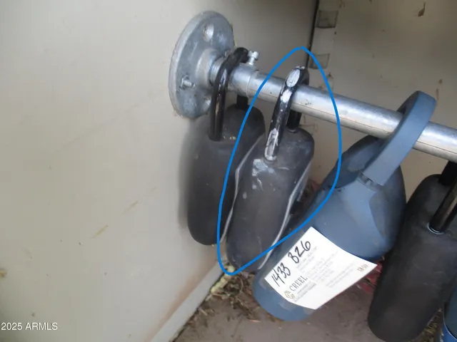 $2,295 | 5350 East Deer Valley Drive, Unit 2440, Phoenix, AZ 85054