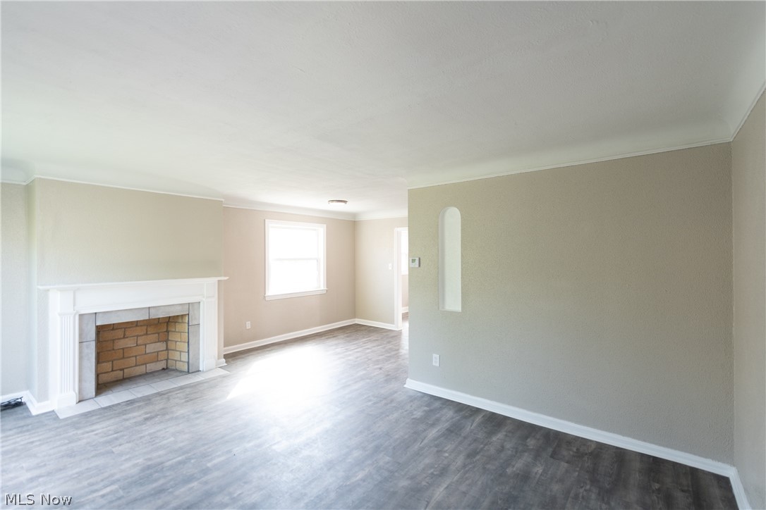 3222 Whitethorn Road Cleveland, OH 44118 - Photo 7 of 30 Gallery Image 7