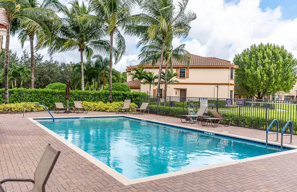 $3,600 | 10283 Wellington Parc Drive, Wellington, FL 33449