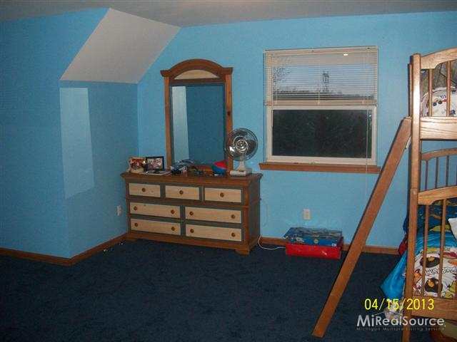 9250 Mericle Road Avoca, MI 48006 - Photo 20 of 21 31143767-19.JPG