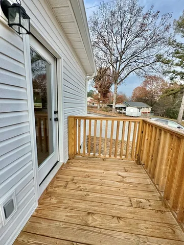 a view of a yard in front of a house