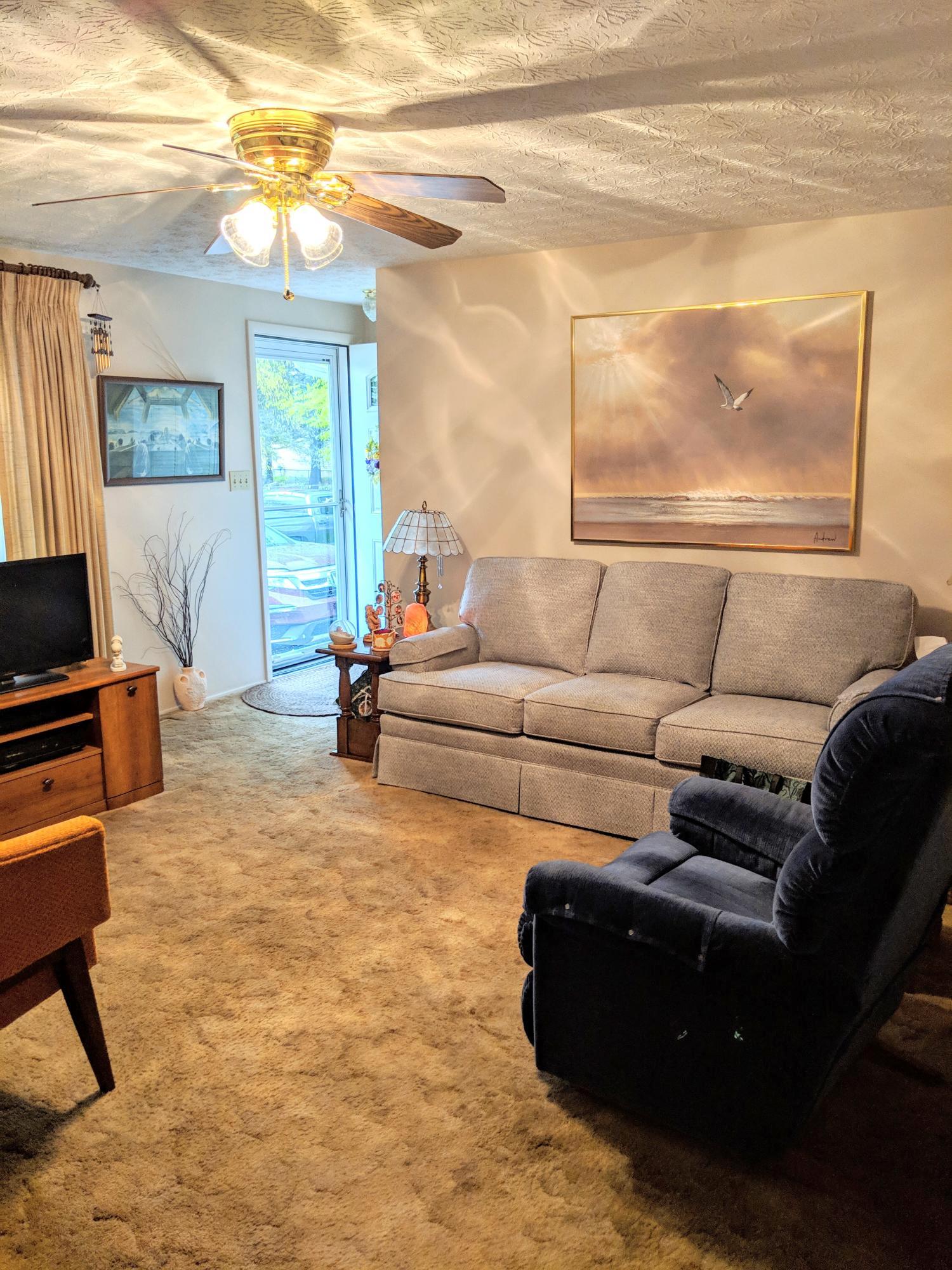 3250 Fontaine Road Columbus, OH 43232 - Photo 3 of 21 Gallery Image 3