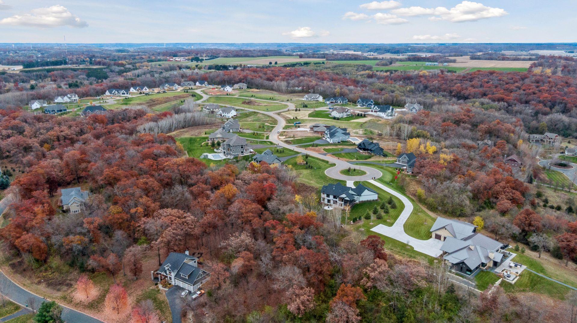 316 Shelby Court Hudson, WI 54016 - Photo 8 of 36
