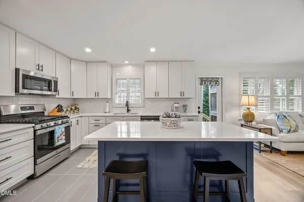 $825,000 | 3213 Cobblestone Court, Raleigh, NC 27607