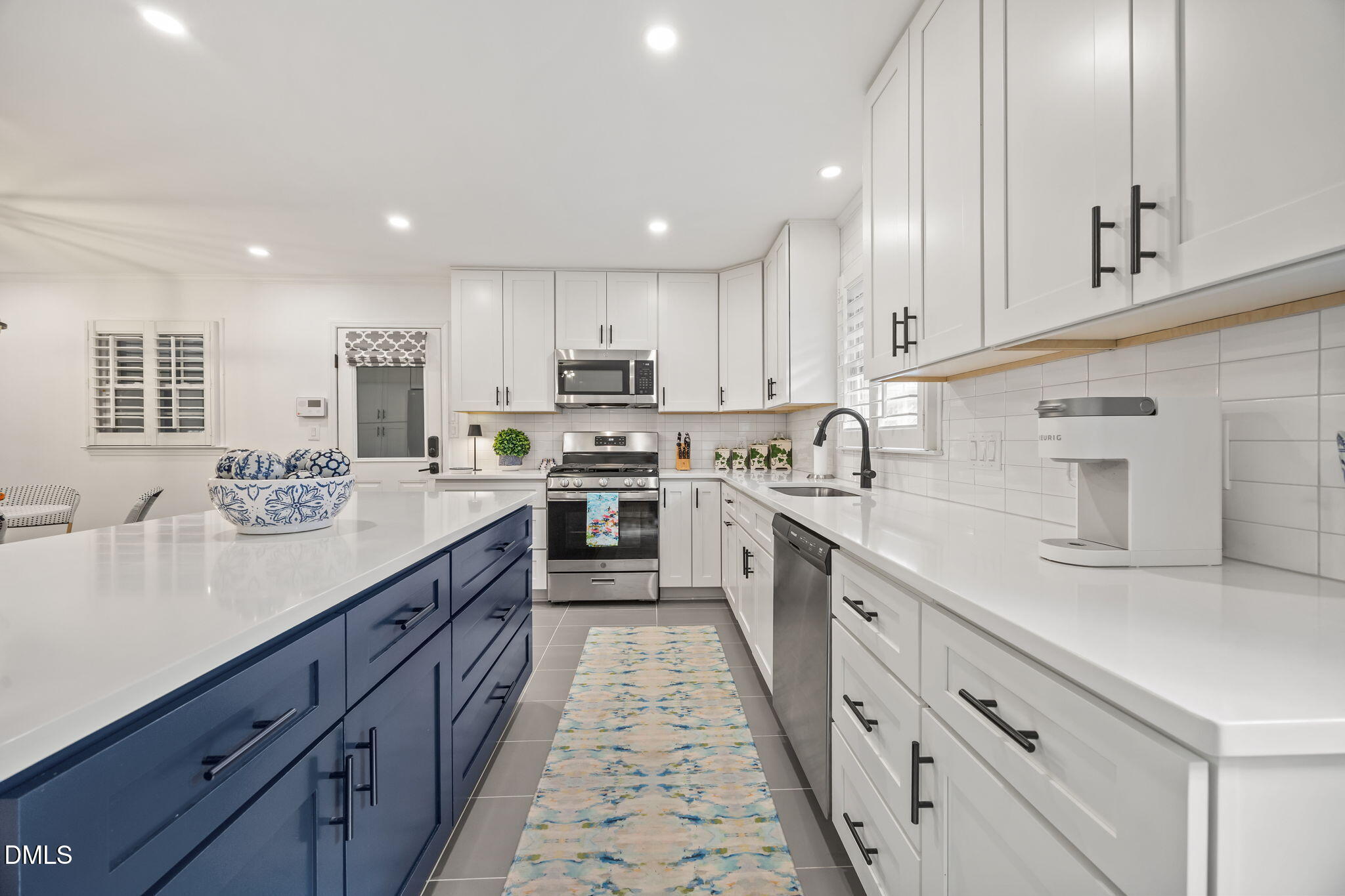 3213 Cobblestone Court Raleigh, NC 27607 - Photo 16 of 42 Kitchen