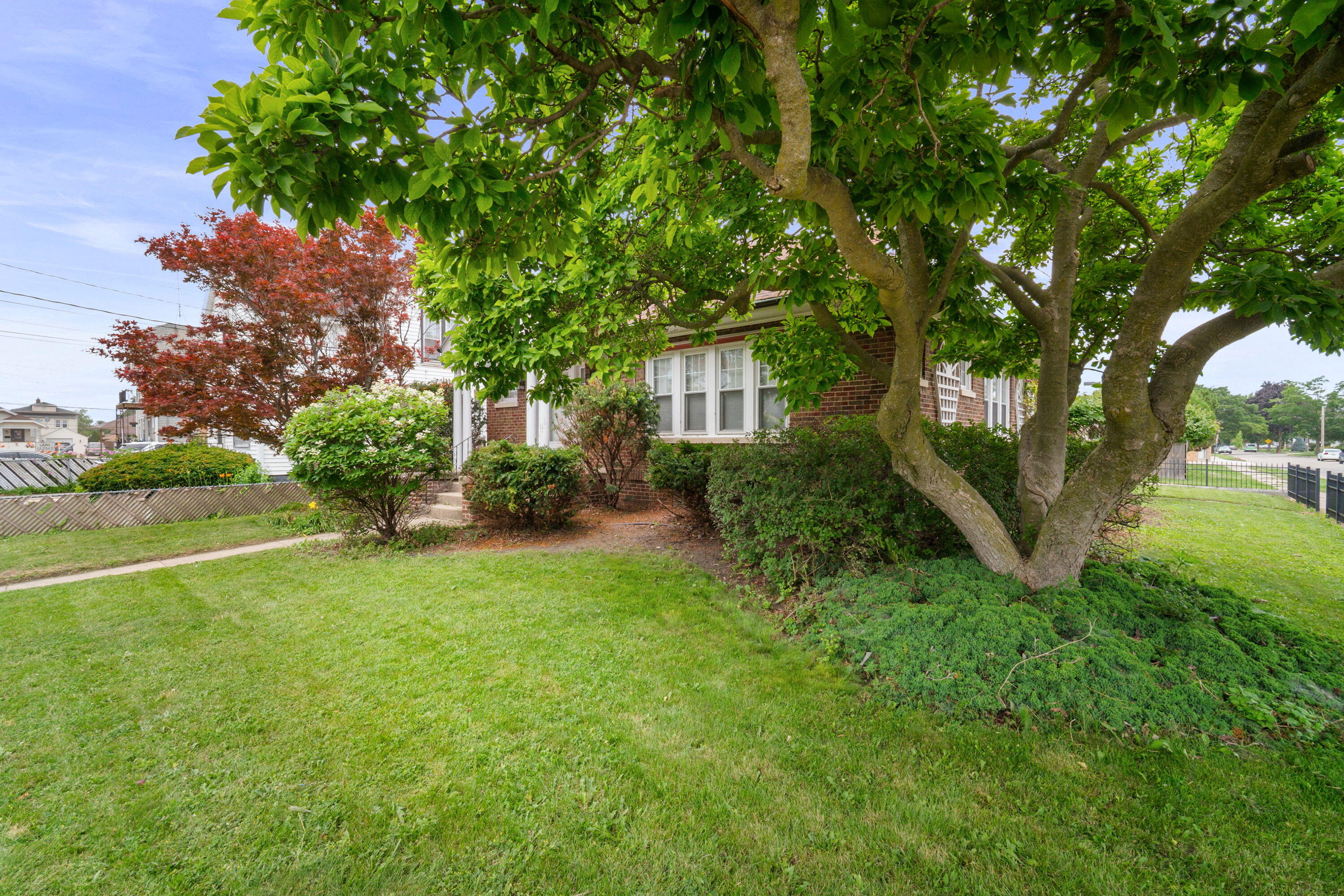 2104 45th Street Kenosha, WI 53140 - Photo 3 of 19 3_imgDSC05353