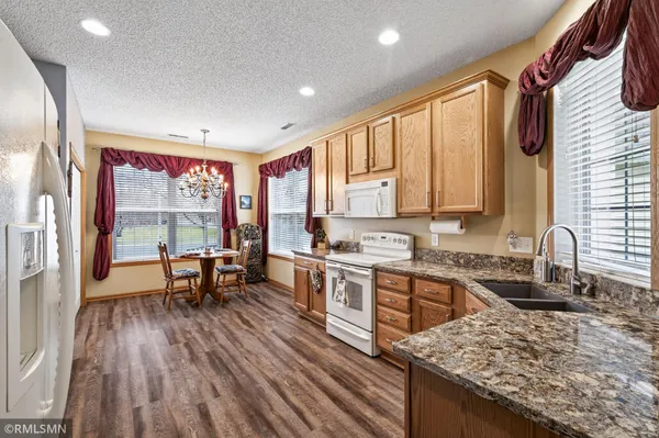 $429,900 | 15739 Farnham Avenue North, Hugo, MN 55038