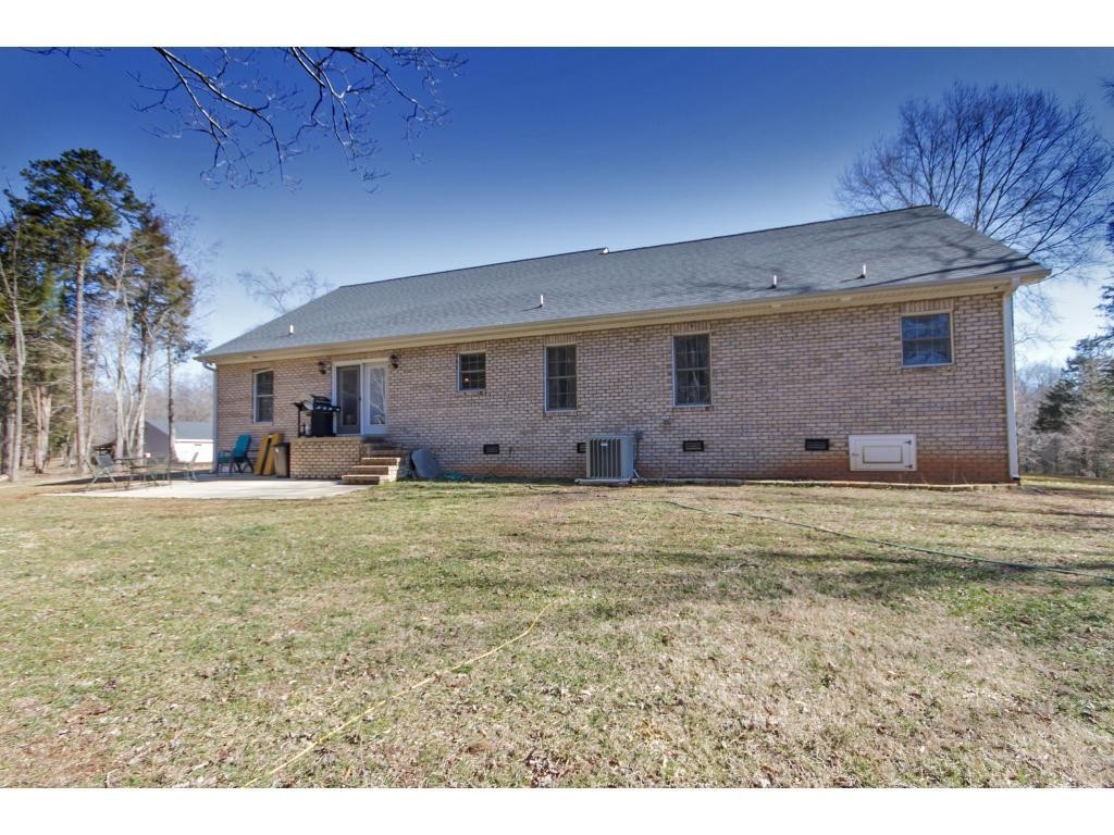 5911 Stockard Road Graham, NC 27253 - Photo 17 of 24 Gallery Image 17