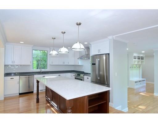 304 Clapp Road Scituate, MA 02066 - Photo 8 of 32 Gallery Image 8
