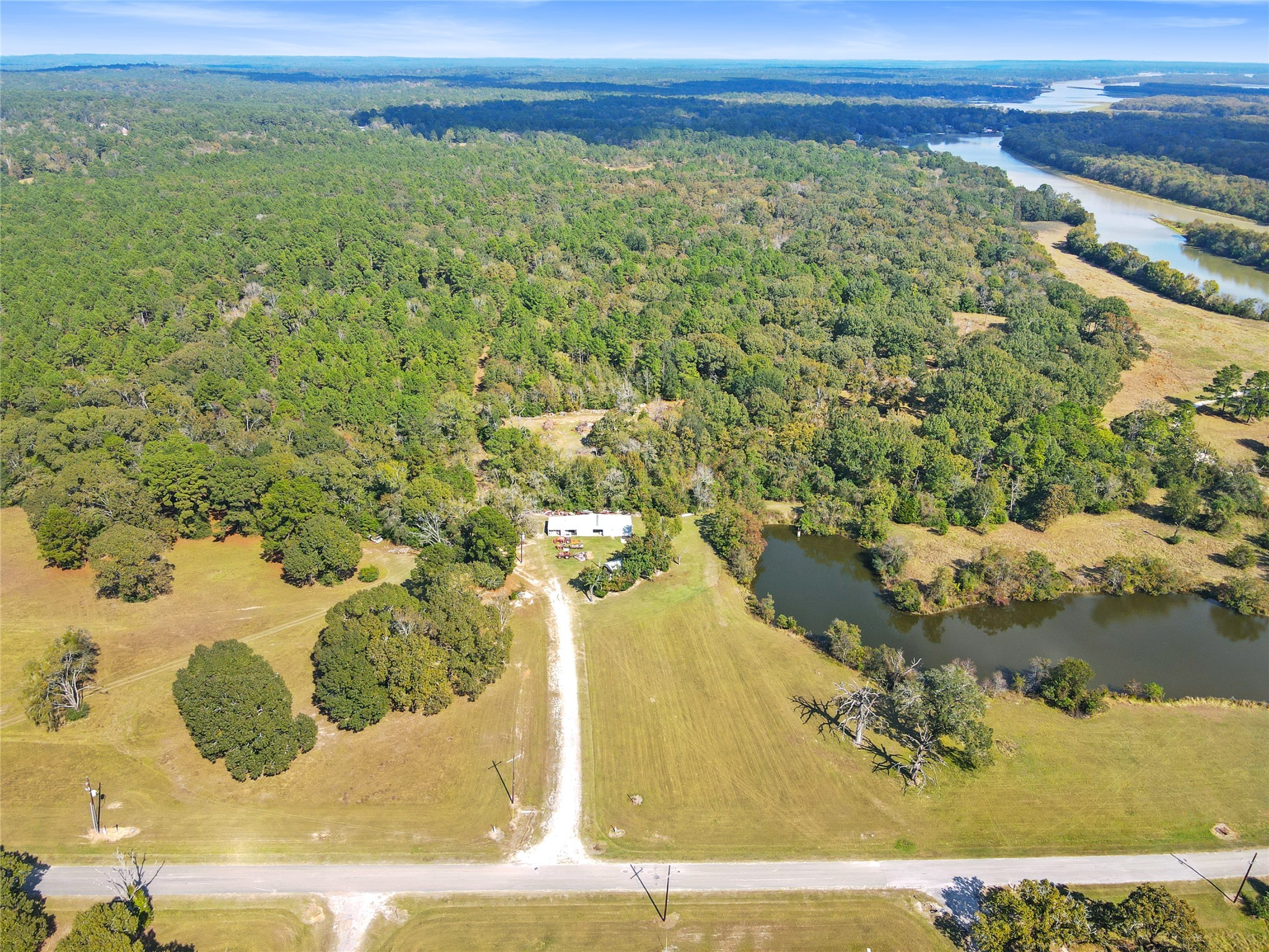 Lot 28 Lake Livingston Lane Trinity, TX 75862 - Photo 9 of 12 a view of an ocean