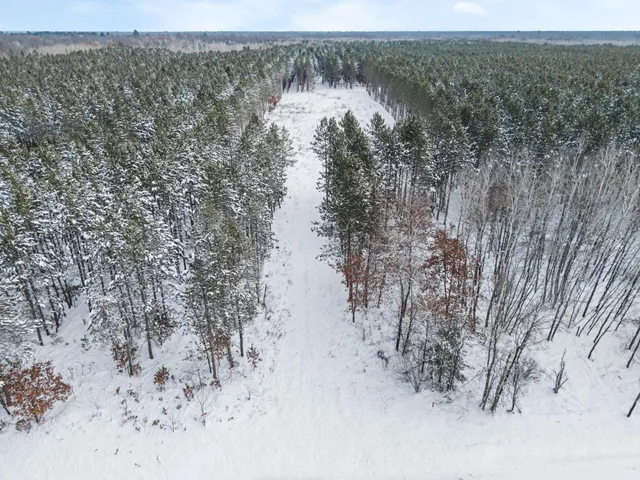 $85,000 | 6-ac Lot 4 6-ac, New Lisbon, WI 53950