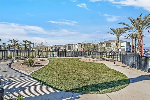 $348,900 | 12264 Radiant Sunrise Road, Unit 3, Las Vegas, NV 89183