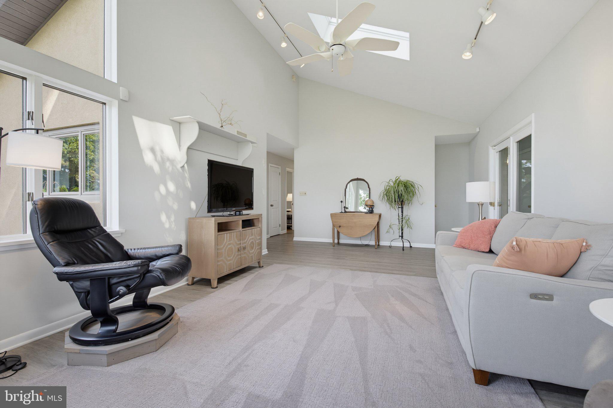 1772 Becker Road Manheim, PA 17545 - Photo 21 of 38 Family Room