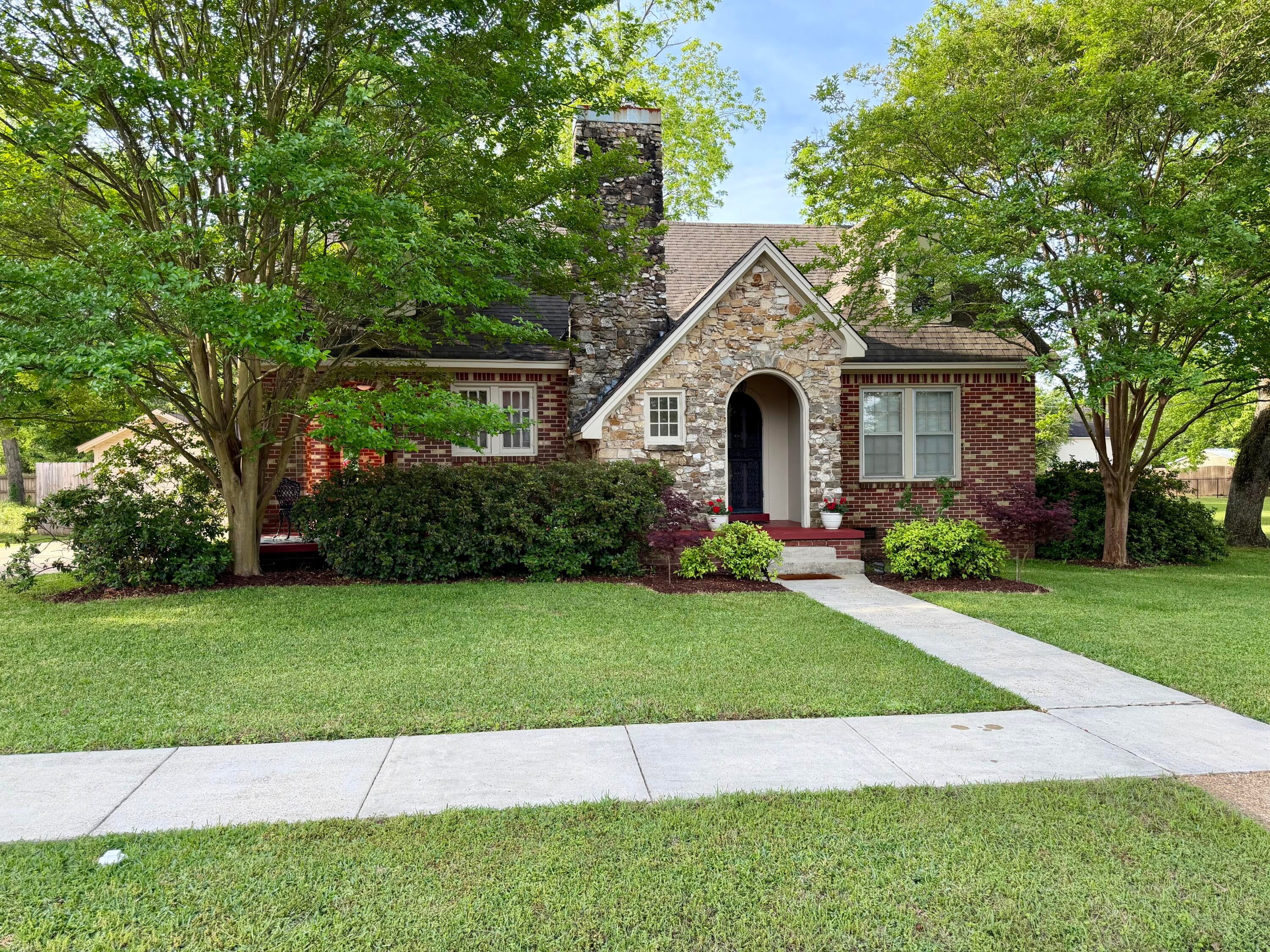704 3rd Avenue South Amory, MS 38821 - Photo 1 of 1 Gallery Image 1