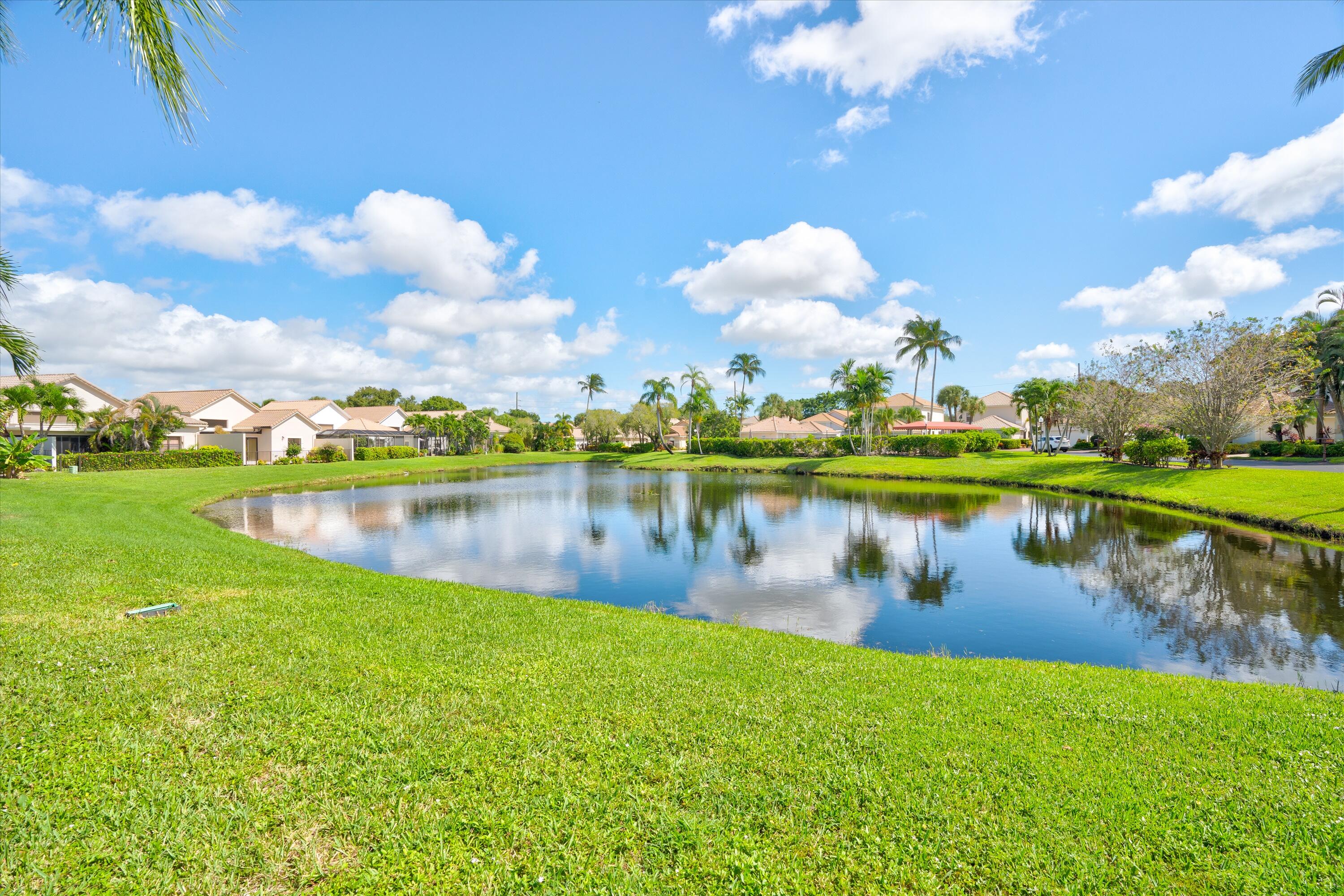 17496 Vía Capri Boca Raton, FL 33496 - Photo 22 of 22 Lake View