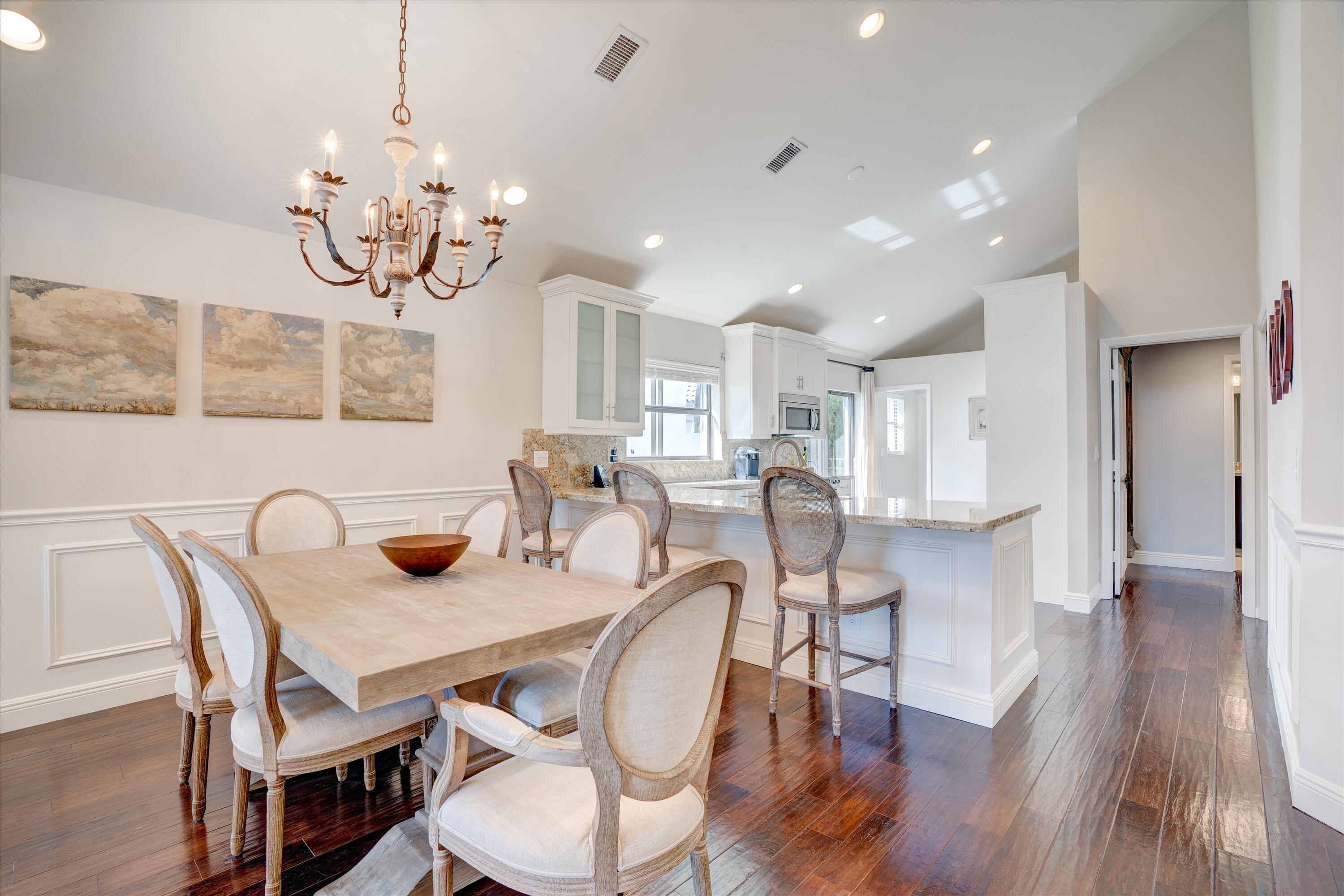 17496 Vía Capri Boca Raton, FL 33496 - Photo 8 of 22 Dining Room