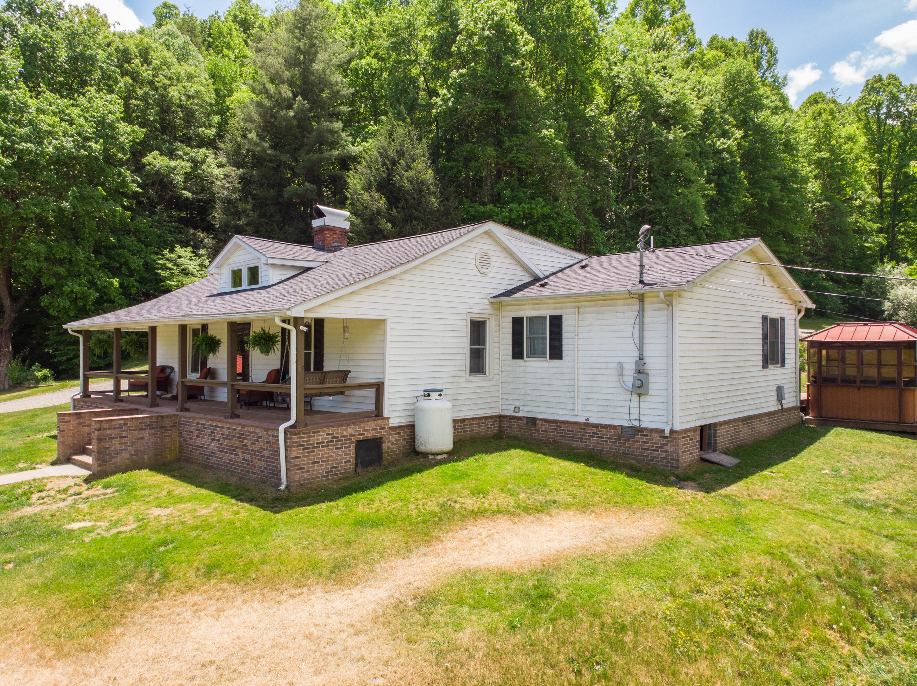 7301 Rasnick Road Norton, VA 24273 - Photo 68 of 68 DJI_0159