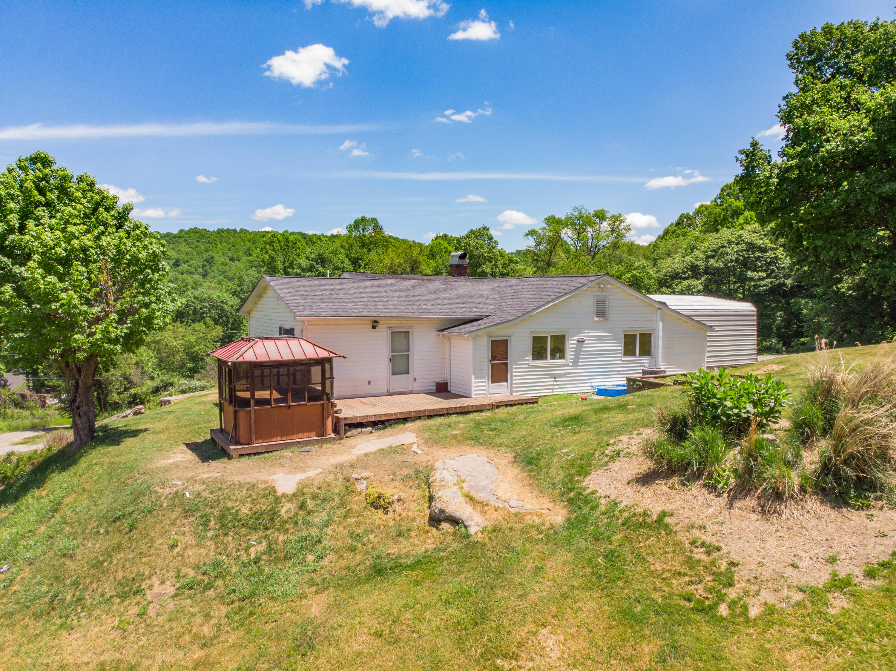 7301 Rasnick Road Norton, VA 24273 - Photo 8 of 68 DJI_0115