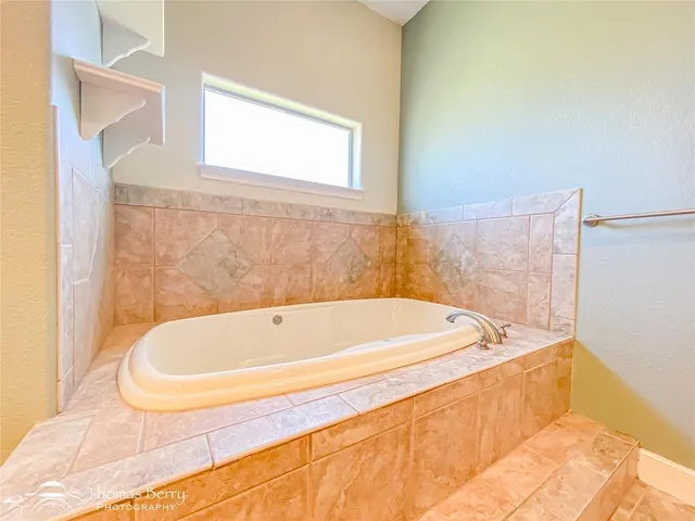 $650,000 | 1207 Saddle Lakes Drive, Abilene, TX 79602