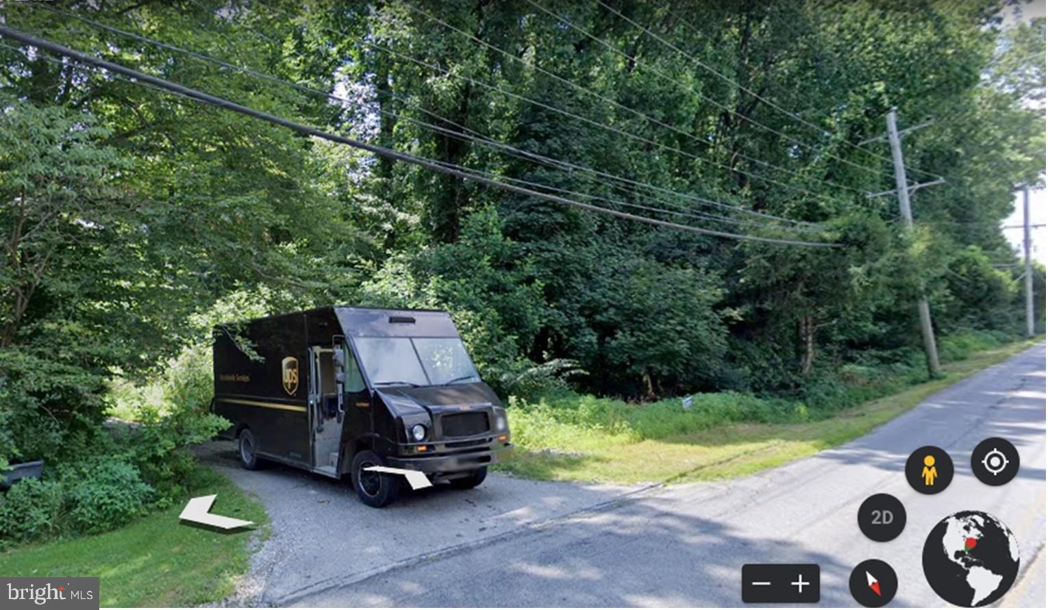 2290 West Chester Road Coatesville, PA 19320 - Photo 1 of 4 Shared driveway. Lot is to the right of the van.