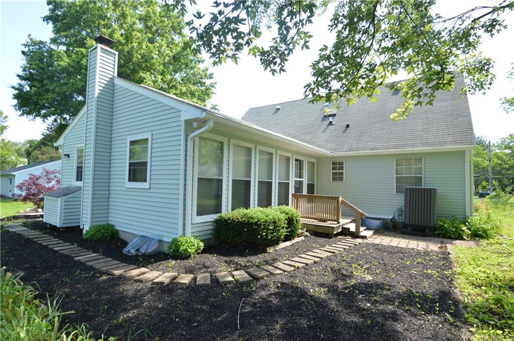 7130 Highland Road Indianapolis, IN 46268 - Photo 5 of 32 Gallery Image 5