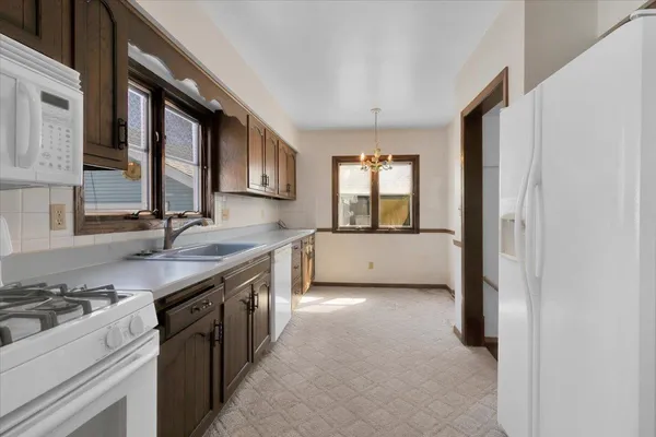 $224,900 | 306 West Madison Street, Belvidere, IL 61008