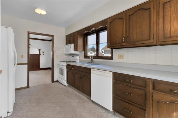 $224,900 | 306 West Madison Street, Belvidere, IL 61008