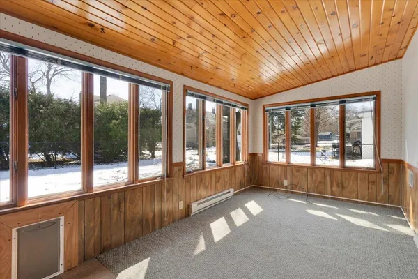 $224,900 | 306 West Madison Street, Belvidere, IL 61008