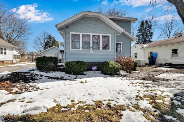 $224,900 | 306 West Madison Street, Belvidere, IL 61008