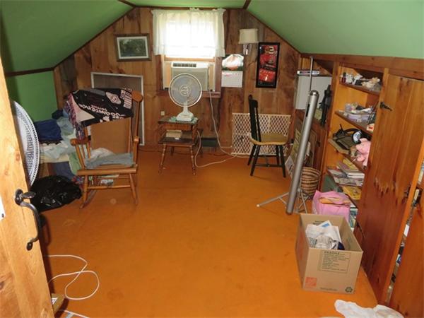 24 Raingley Road Greenfield, MA 01301 - Photo 13 of 15 Gallery Image 13