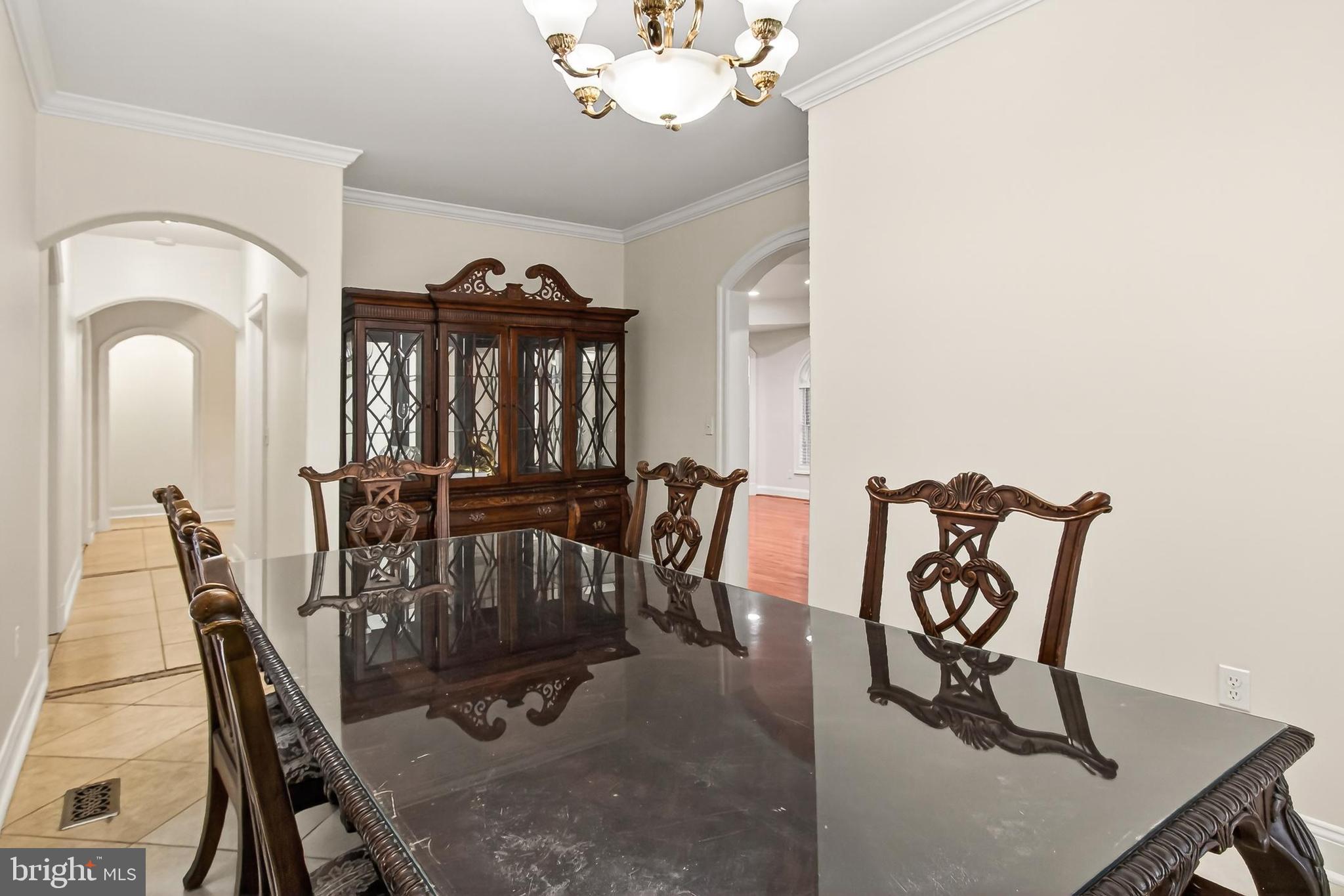 7705 Magarity Road Falls Church, VA 22043 - Photo 14 of 69