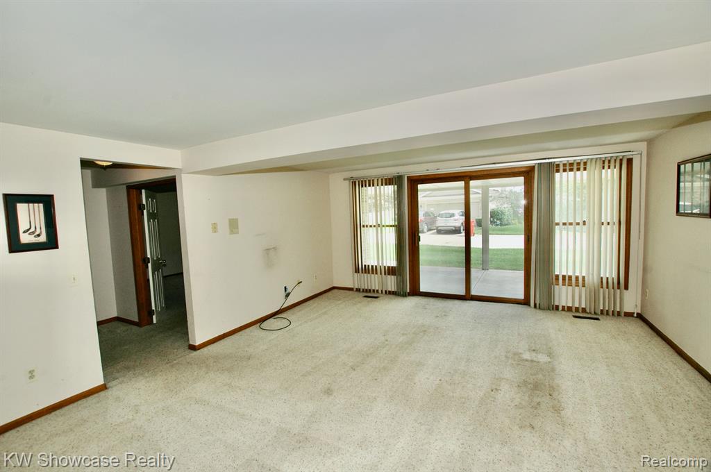 628 Summit Ridge Drive Milford, MI 48381 - Photo 21 of 44
