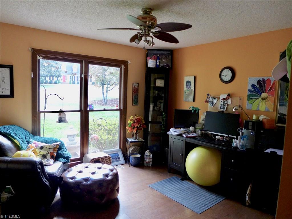 5101 Rambling Road Greensboro, NC 27409 - Photo 19 of 29