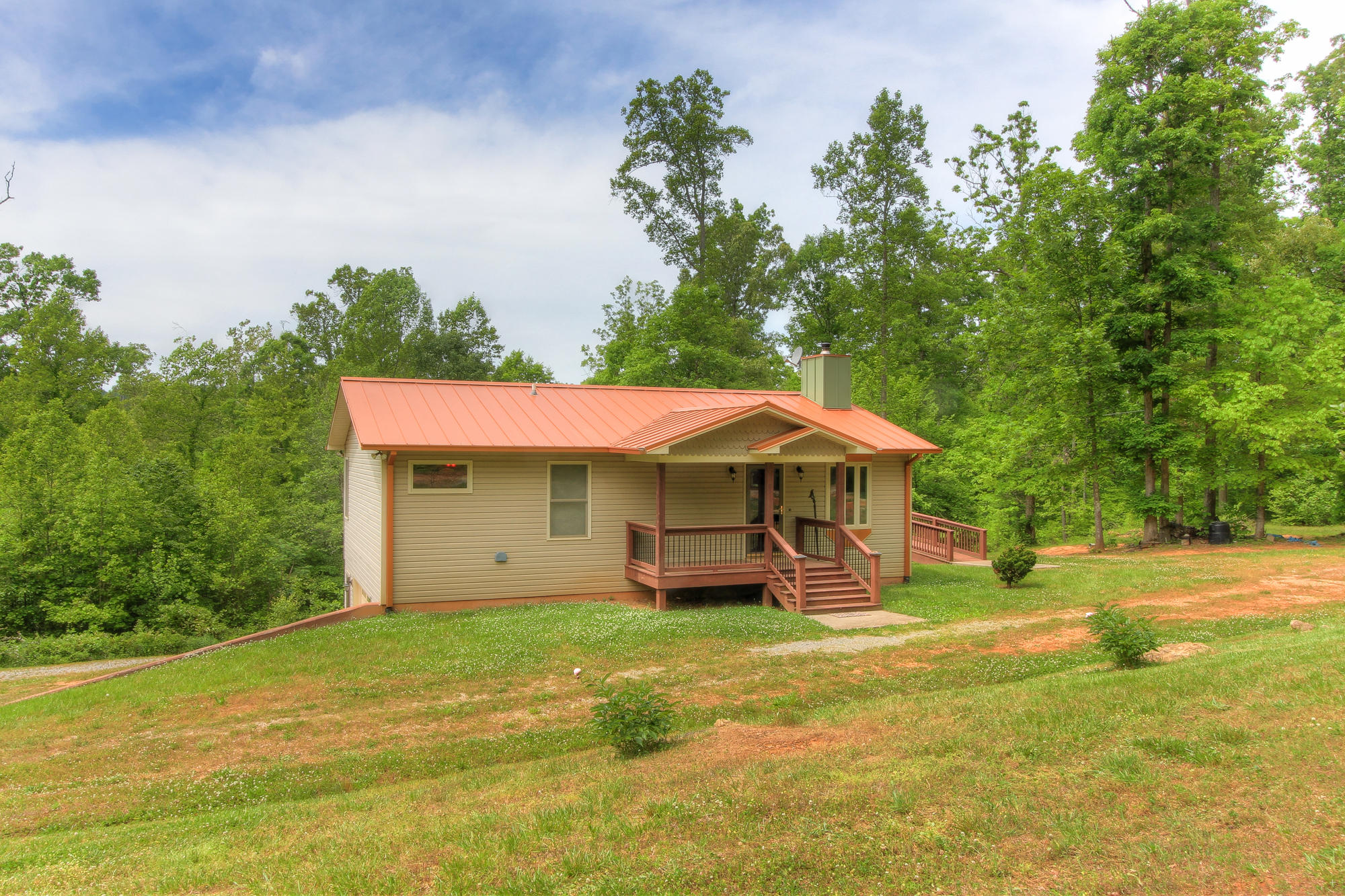 845 Cloyds Church Road Greenback, TN 37742 - Photo 23 of 28 Back of Home