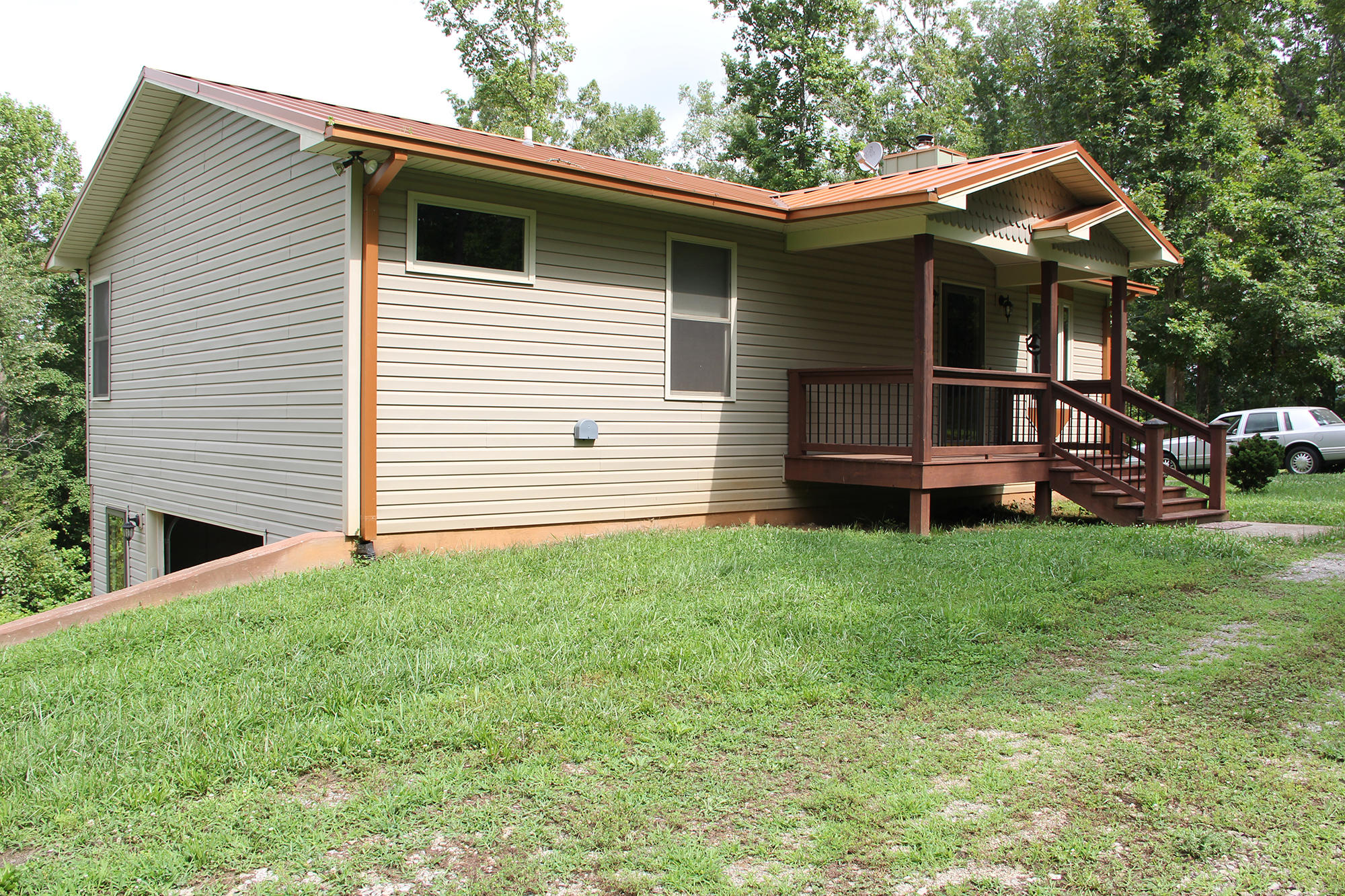 845 Cloyds Church Road Greenback, TN 37742 - Photo 26 of 28 IMG_0307