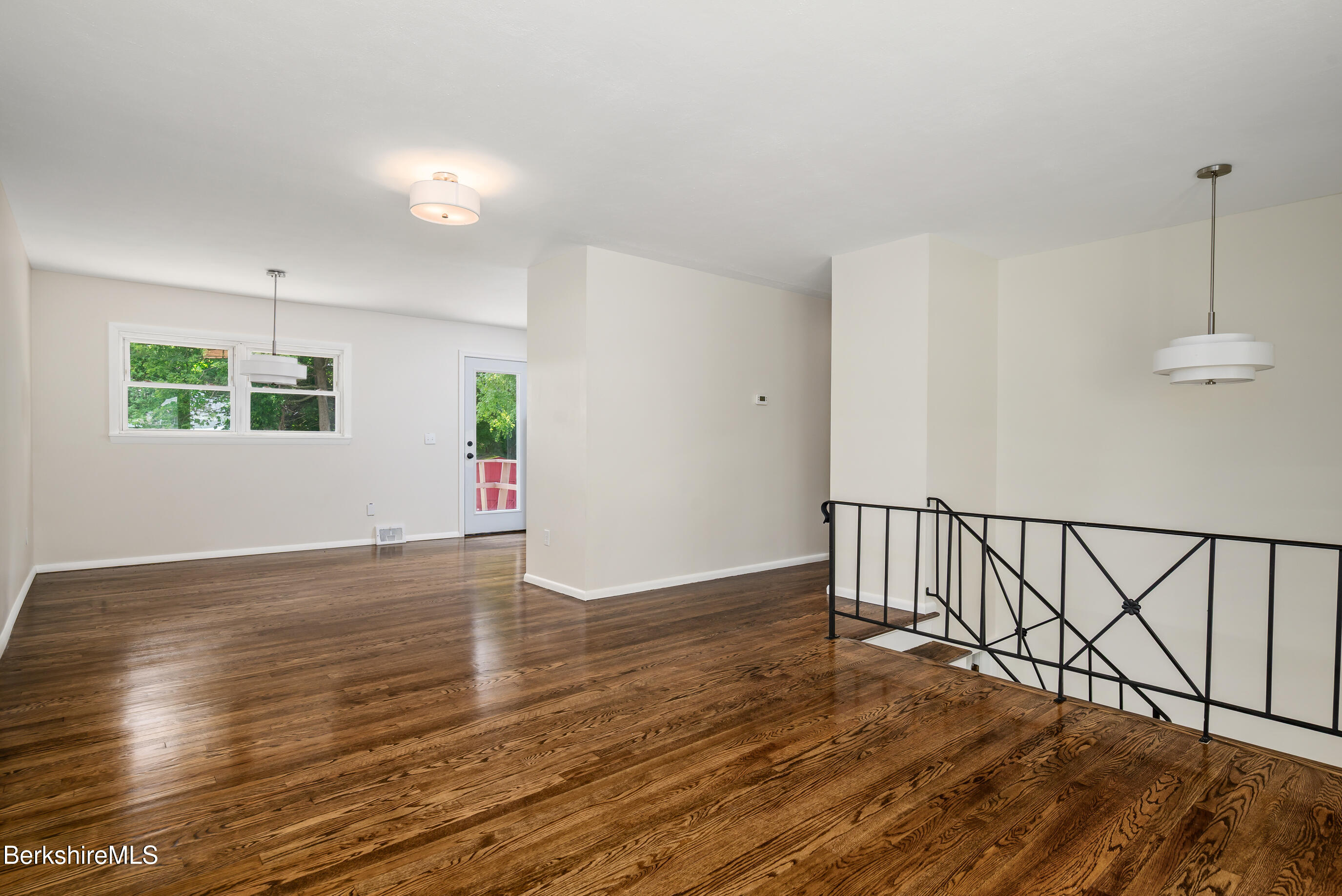 142 Franklin Street North Adams, MA 01247 - Photo 9 of 27 142-Franklin-9