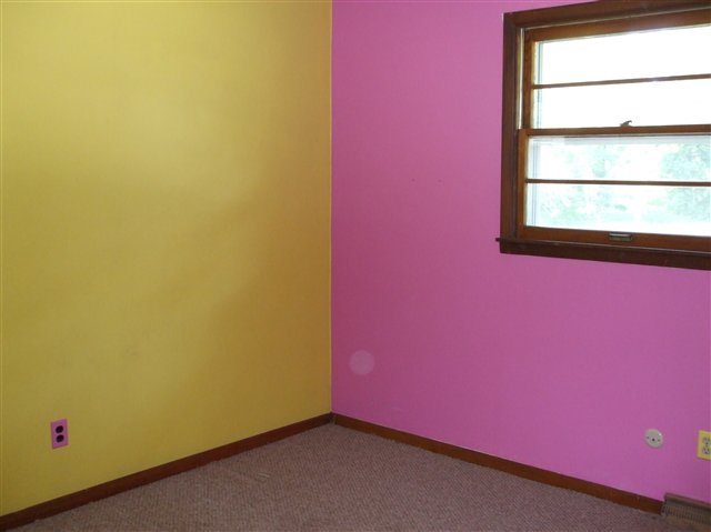 4965 Lakeshore Road Fort Gratiot, MI 48059 - Photo 10 of 12 31082597-9.JPG