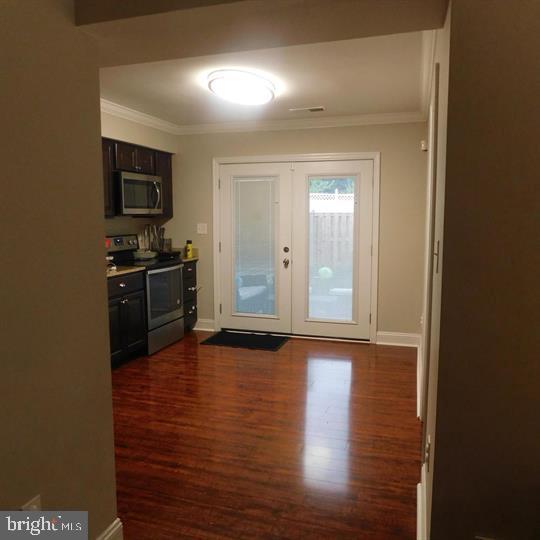 567 Lancaster Place, Unit 567 Frederick, MD 21703 - Photo 5 of 20 Partial view of kitchen