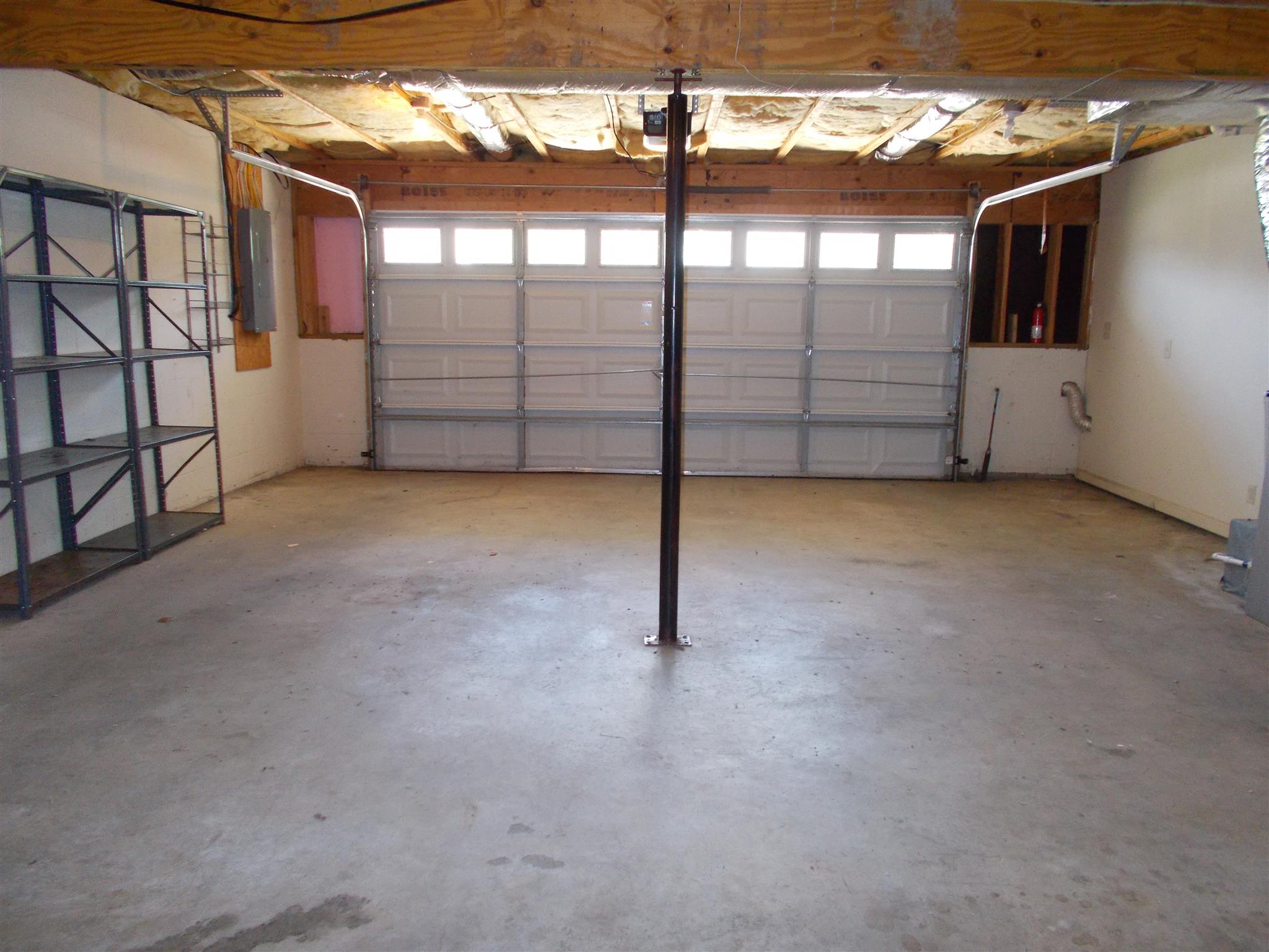 3398 Queensbury Road Clarksville, TN 37042 - Photo 24 of 26 a view of a garage with an outdoor