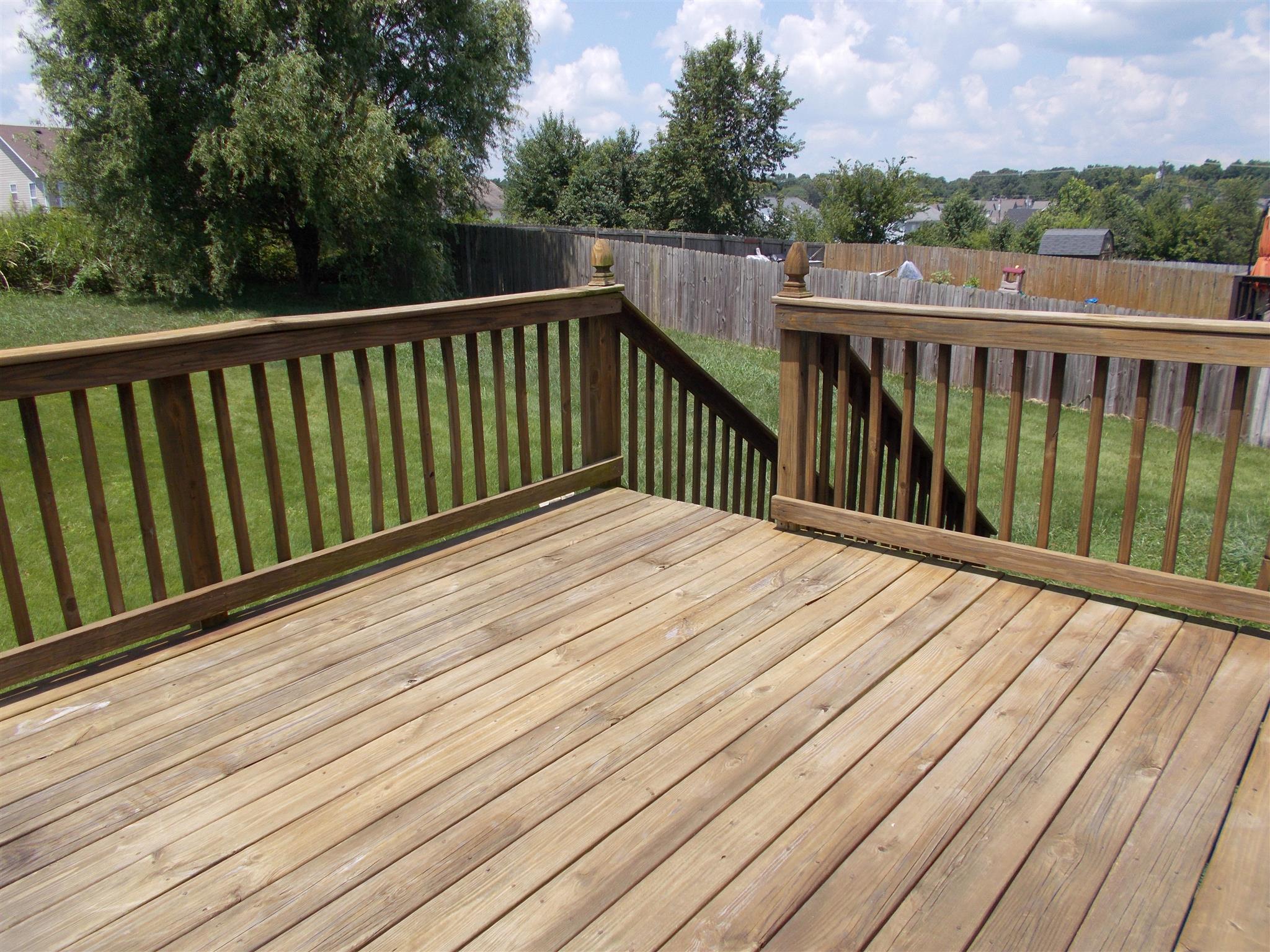 3398 Queensbury Road Clarksville, TN 37042 - Photo 26 of 26 a balcony with wooden floor and fence